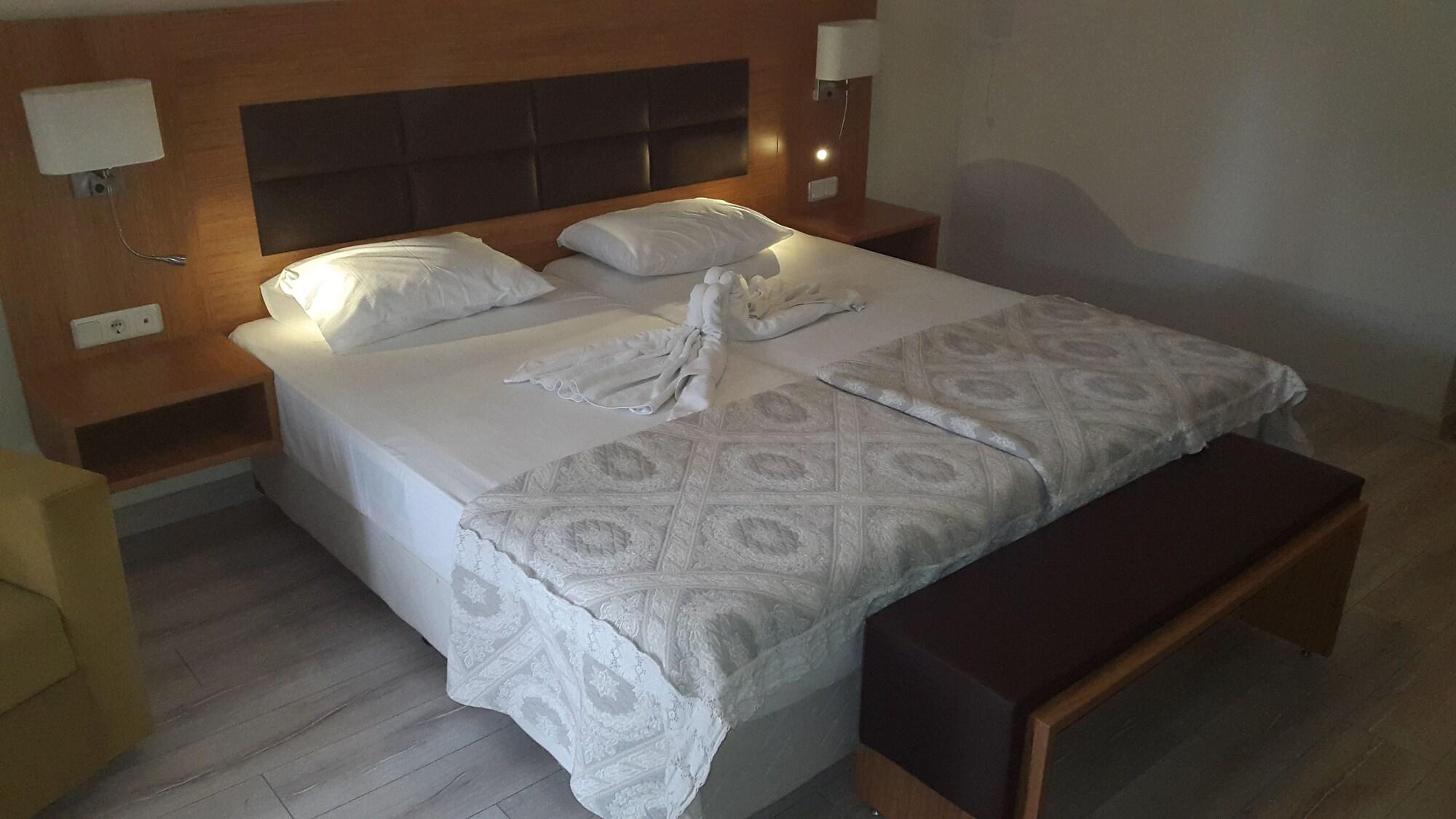 Begonville Hotel (Adults Only) Marmaris Exterior photo